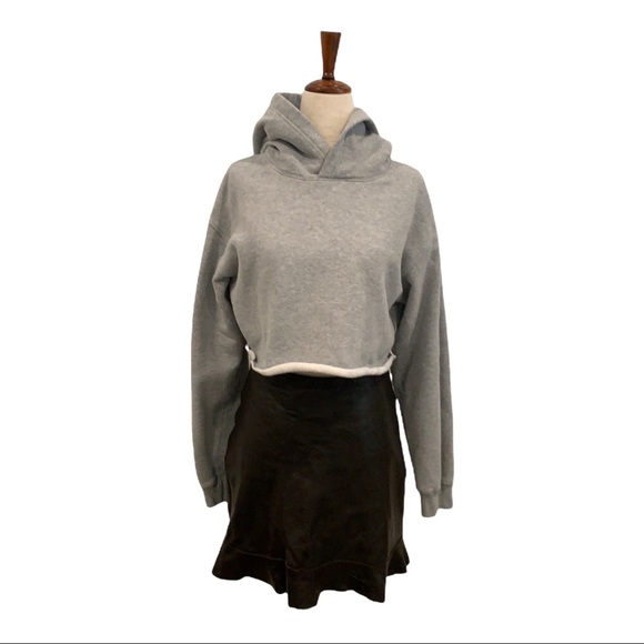 TNA Perfect Hoodie Crop - Picture 1 of 10